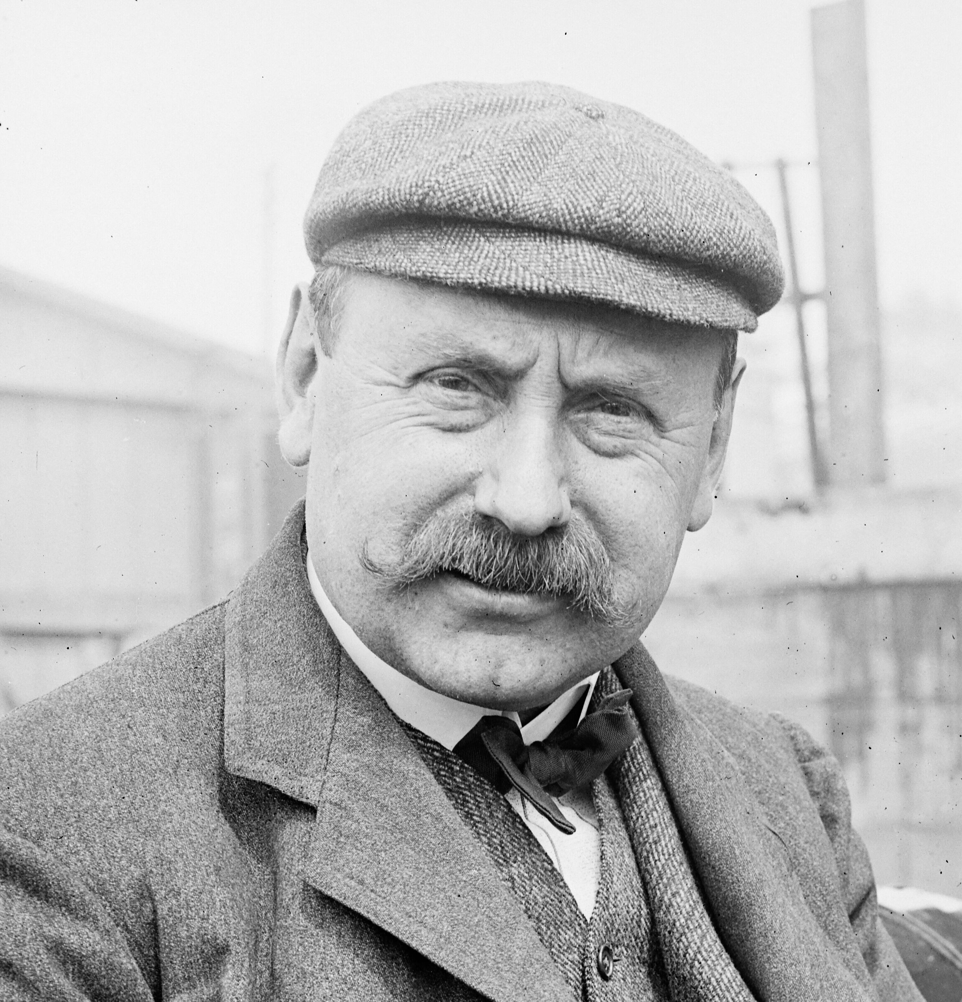Léonce Girardot