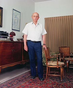Zvi Zamir