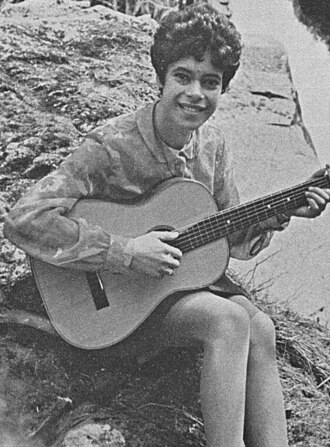 Iris Williams